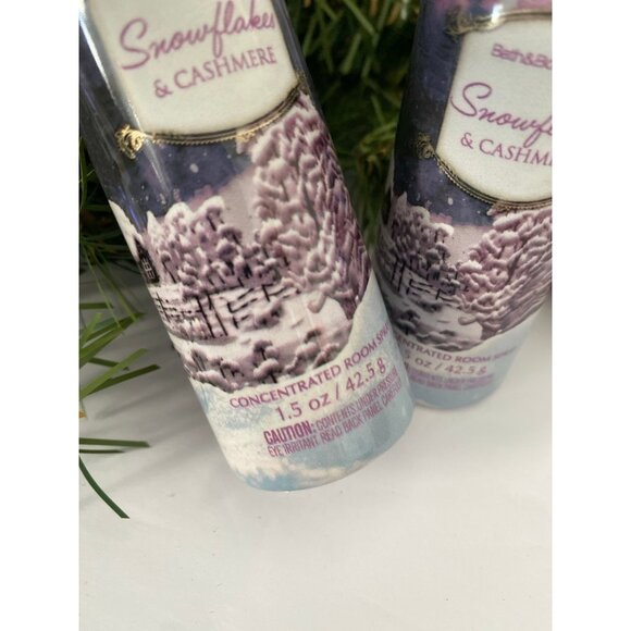 Bath & Body Works “Snowflakes & Cashmere” NEW Concentrated Room Sprays - Picture 3 of 5